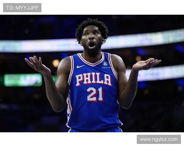 乔尔恩比德的篮球之路：从天赋异禀到NBA巨星的成长历程